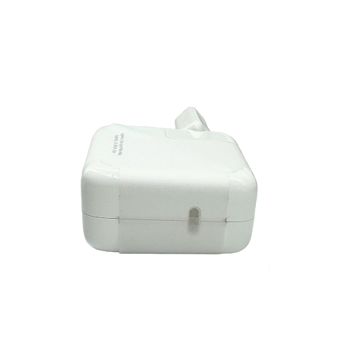 Блок питания (Адаптер) для MacBook 30W Type-C (без кабеля) (тех-пак) OEM 1